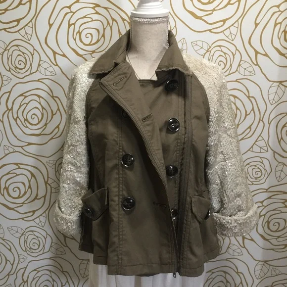 MUST HAVE!!! Classic Anthropologie Piece: Hei Hei Shimmer-Sleeve Anorak - Picture 6 of 6